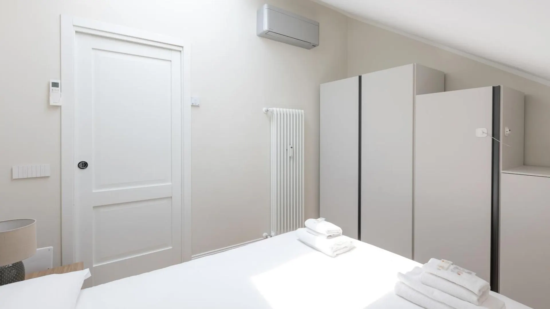 Luminoso Trilocale Certosa - Mirable Pm Apartment Milan Italy