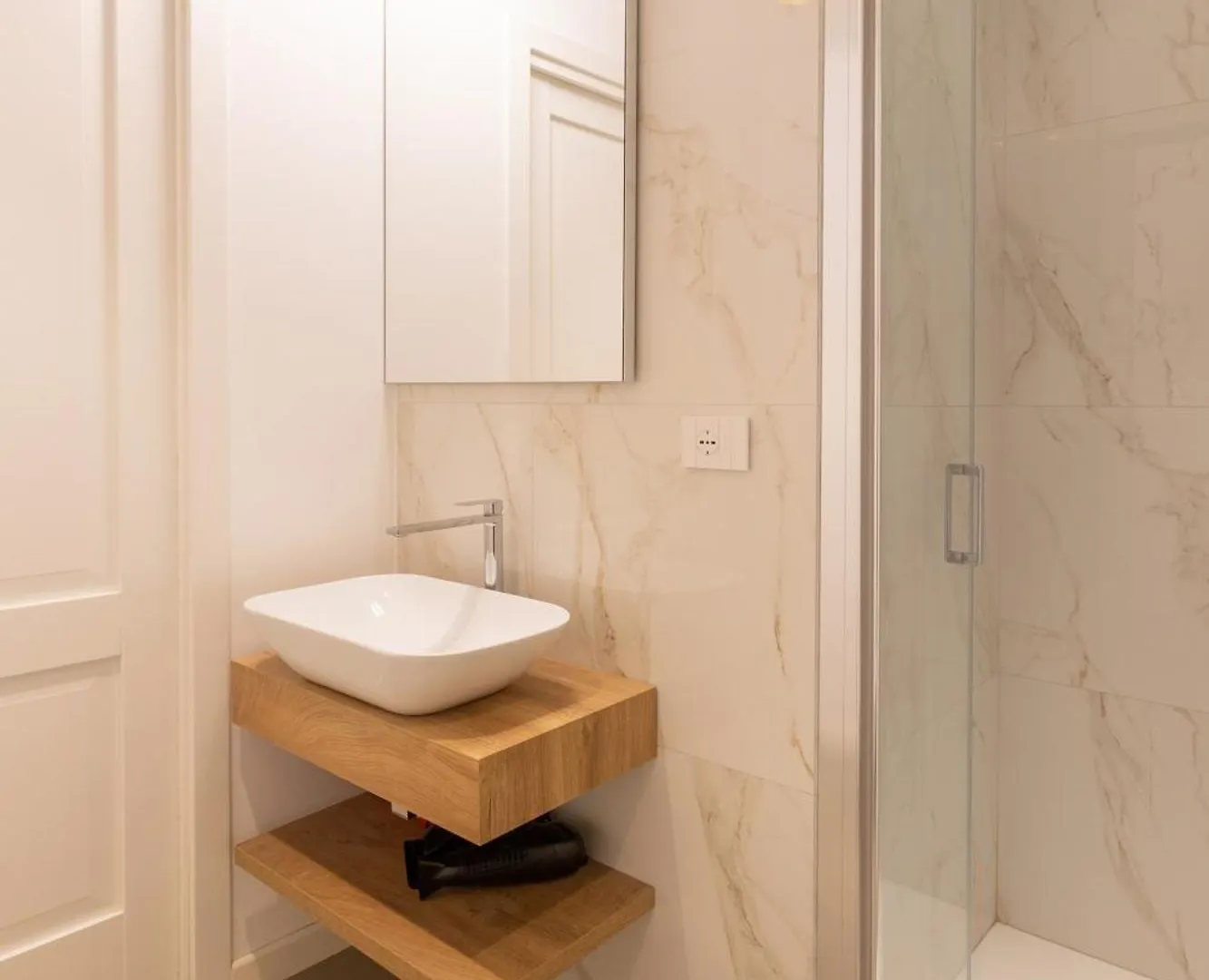 Luminoso Trilocale Certosa - Mirable Pm Apartment Milan